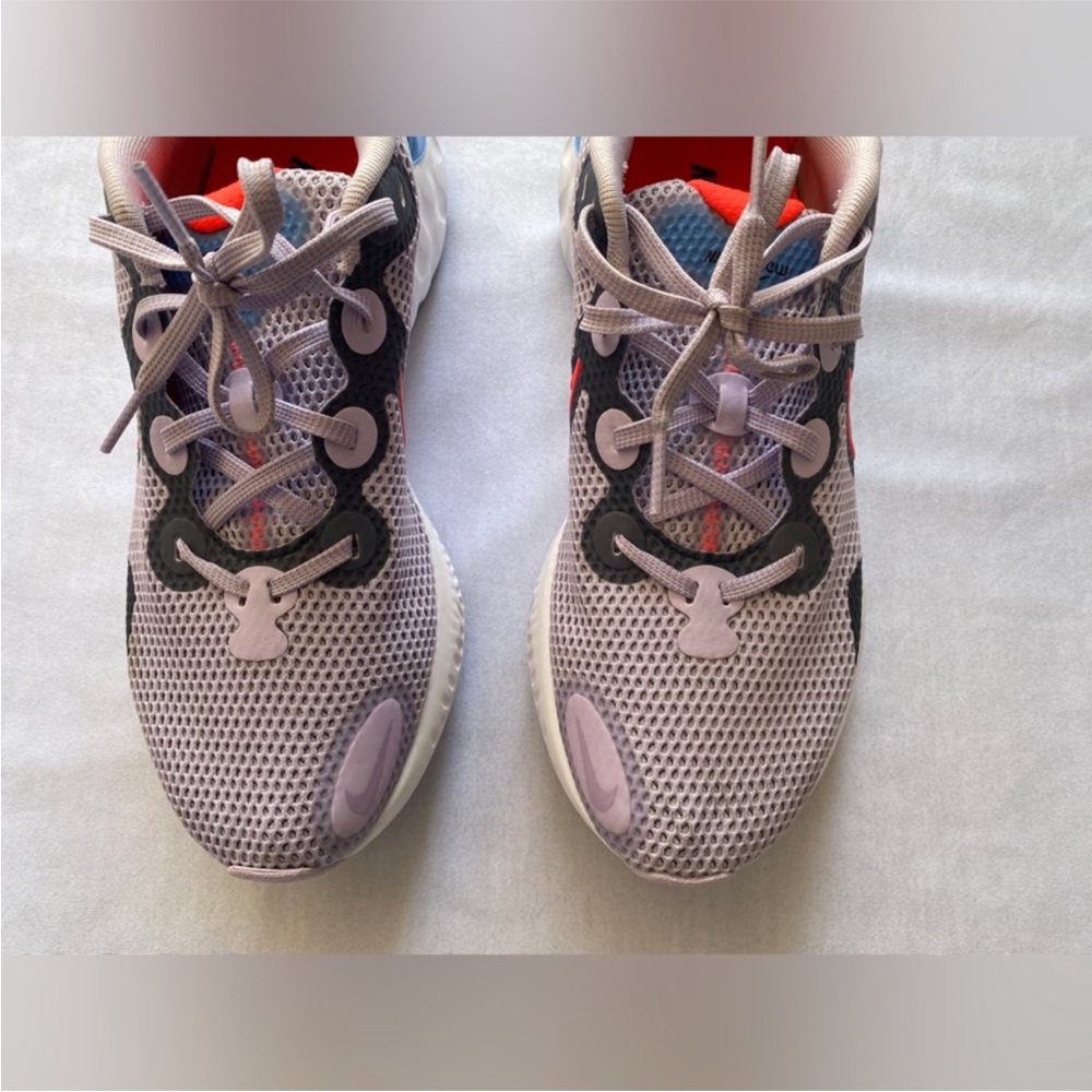 Nike Renew Run Violet Frost Crimson Women’s Size 9.5 Running Shoes CK6360-500 - Picture 5 of 12